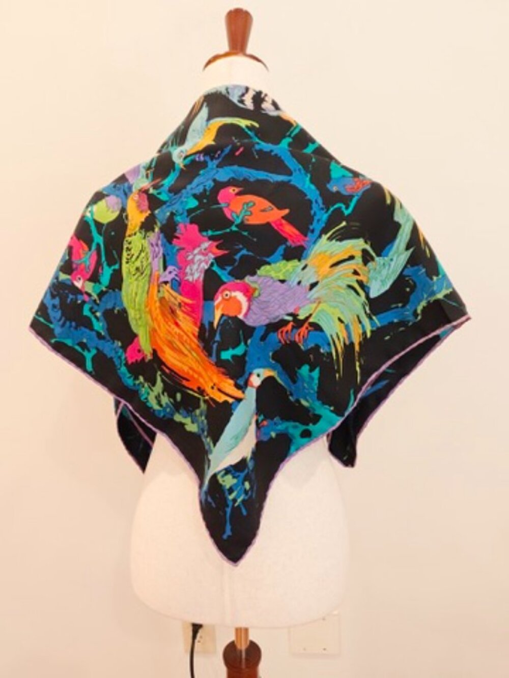 Vintage Ken Scott Scarf Womens Silky Dark Tropical Jungle Birds Colorful Artsy